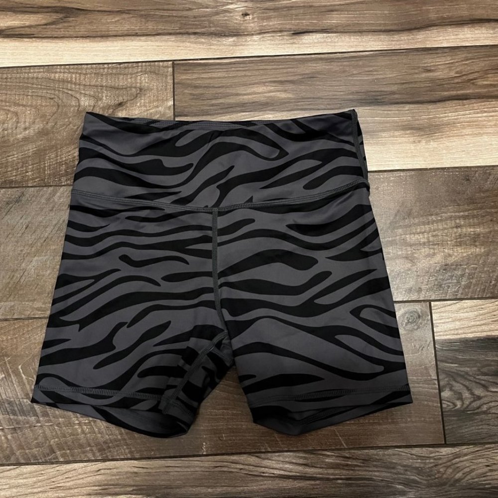 Gray Safari Light n Tight Hustle Shorts 4"